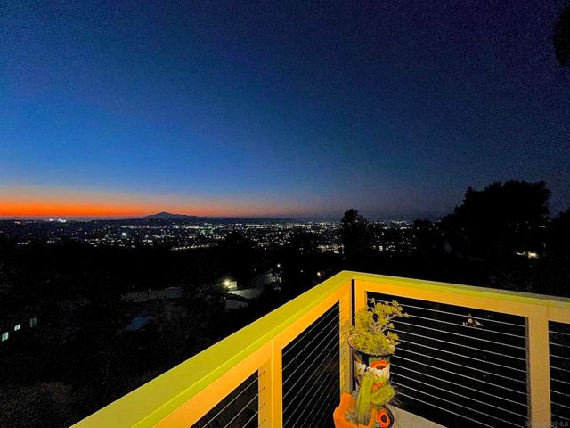 5346 Grandridge Rd, El Cajon, CA 92020