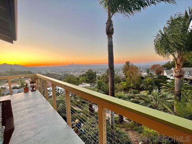 5346 Grandridge Rd, El Cajon, CA 92020
