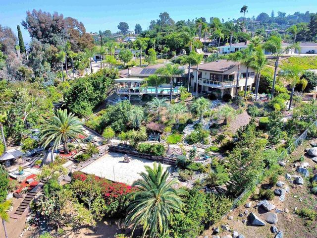 5346 Grandridge Rd, El Cajon, CA 92020
