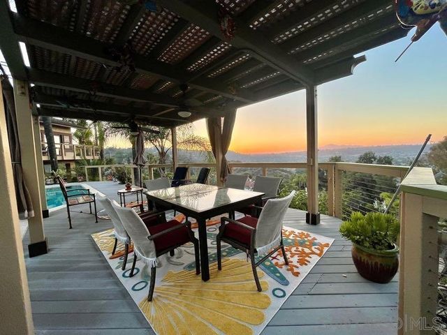 5346 Grandridge Rd, El Cajon, CA 92020
