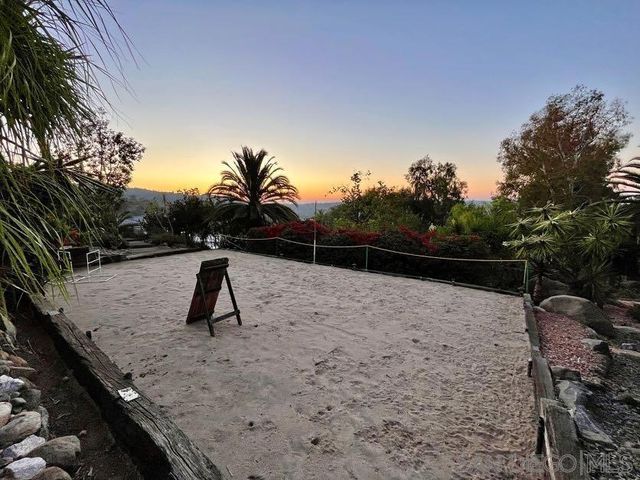 5346 Grandridge Rd, El Cajon, CA 92020