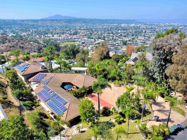 5346 Grandridge Rd, El Cajon, CA 92020