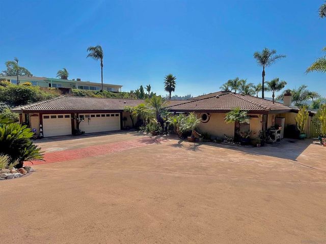 5346 Grandridge Rd, El Cajon, CA 92020