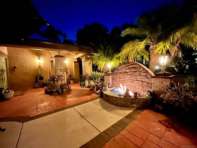 5346 Grandridge Rd, El Cajon, CA 92020
