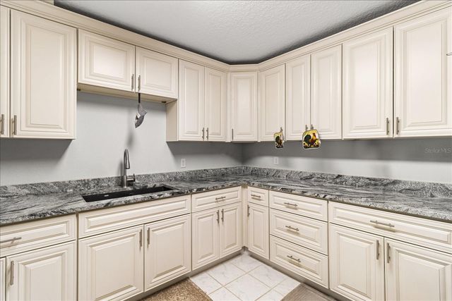 7059 N LECANTO HIGHWAY, Hernando, FL 34442