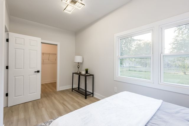 2421 Lockner Boulevard, Joliet, IL 60431