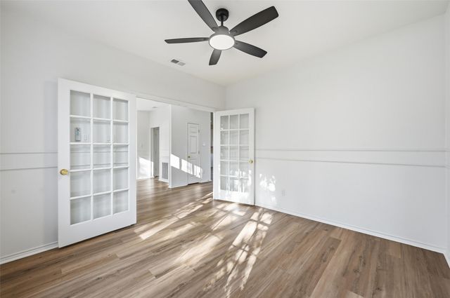 7609 Crescent Lake Court, Fort Worth, TX 76137