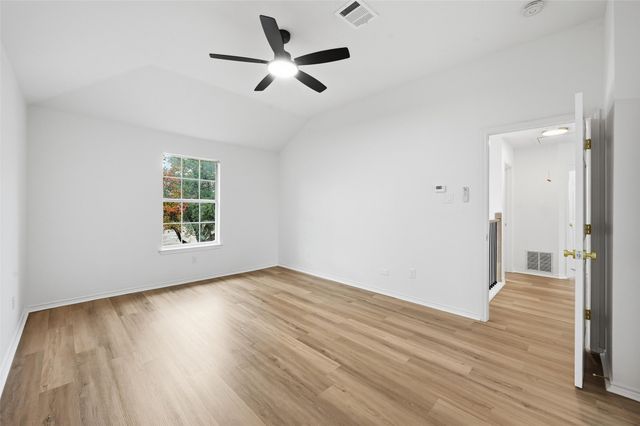 7609 Crescent Lake Court, Fort Worth, TX 76137