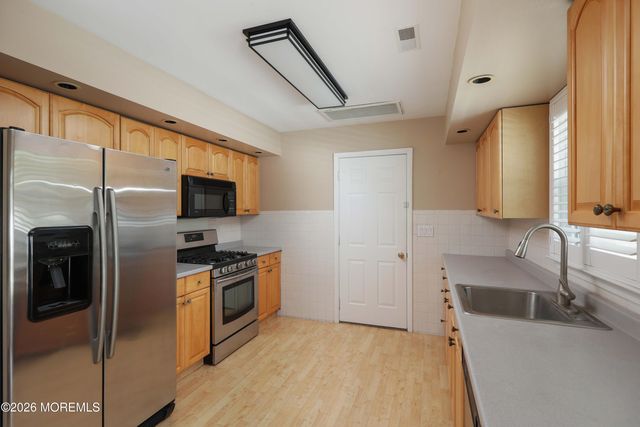 112 Minturn Road, Toms River, NJ 08753