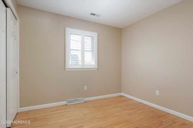 112 Minturn Road, Toms River, NJ 08753