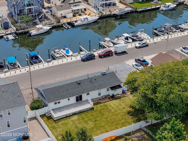 112 Minturn Road, Toms River, NJ 08753