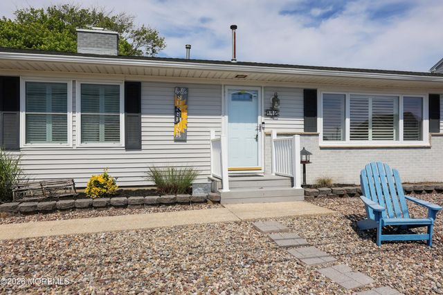 112 Minturn Road, Toms River, NJ 08753