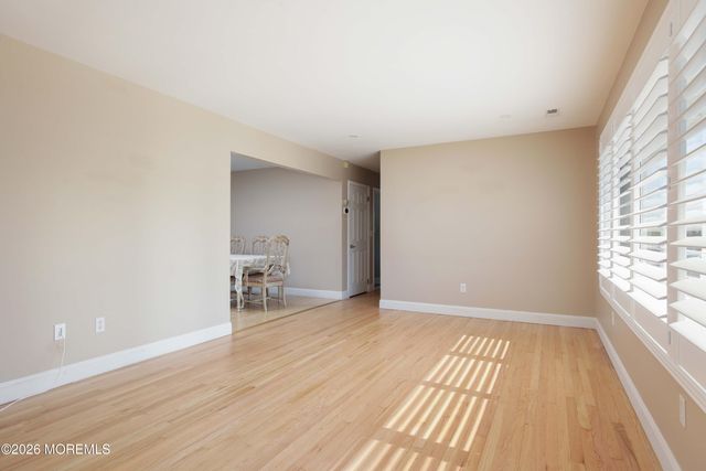 112 Minturn Road, Toms River, NJ 08753