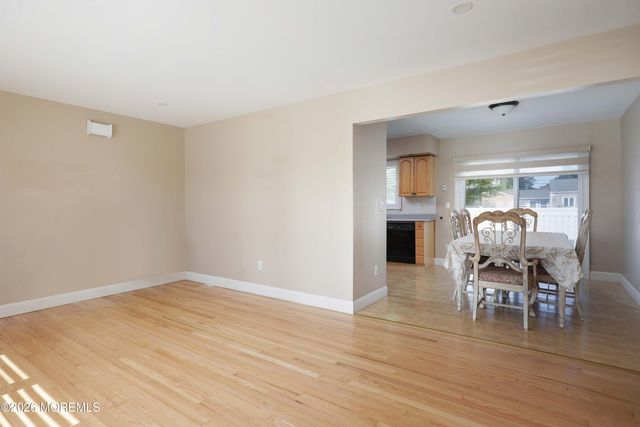 112 Minturn Road, Toms River, NJ 08753