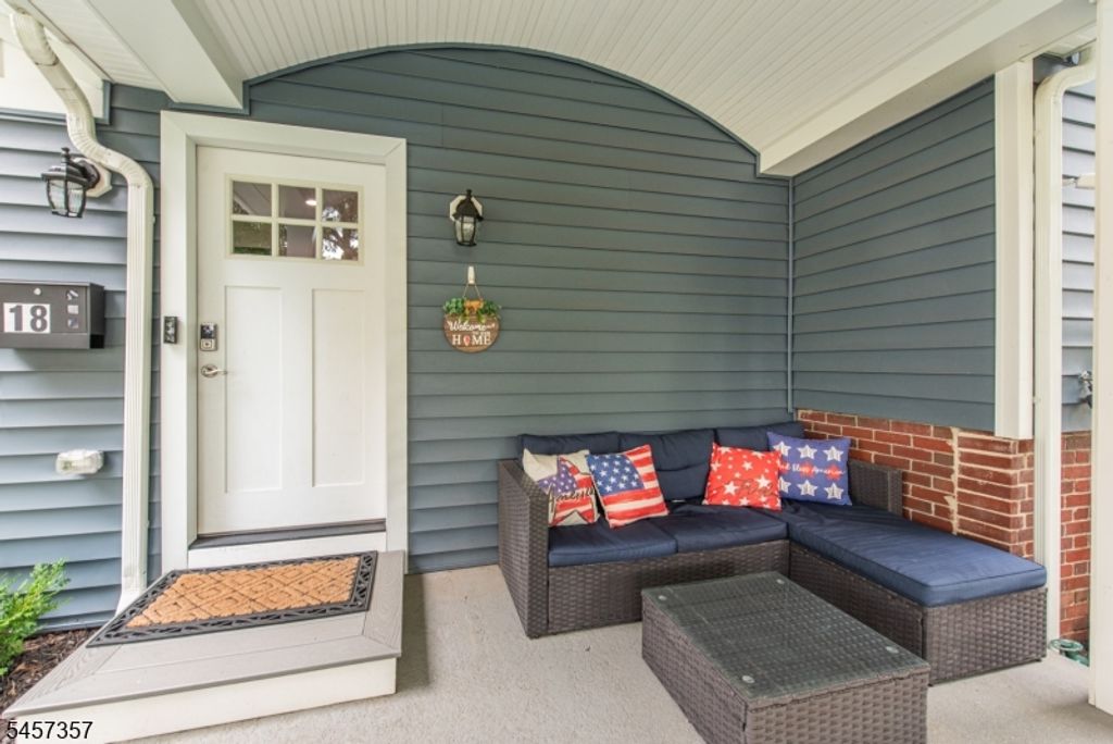 18 Clover Place, Mine Hill Twp., NJ 07803 — photo 2