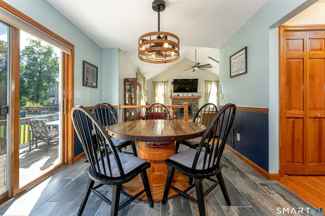 16 Benham Hill Place, Hamden, CT 06514