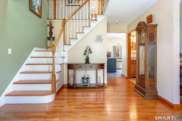 16 Benham Hill Place, Hamden, CT 06514