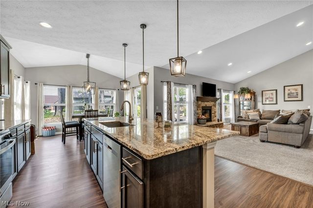 2488 Carlene Avenue SW, Massillon, OH 44647