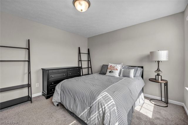2488 Carlene Avenue SW, Massillon, OH 44647
