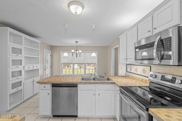 105 Altavista Loop, Jacksonville, NC 28546