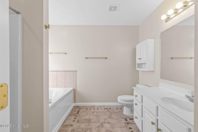 105 Altavista Loop, Jacksonville, NC 28546