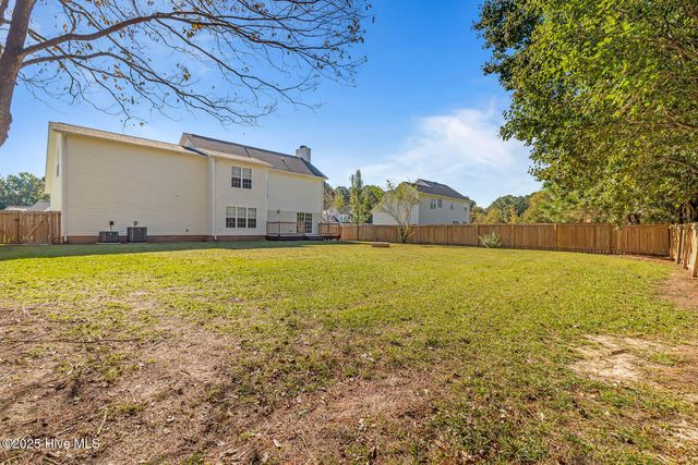 105 Altavista Loop, Jacksonville, NC 28546