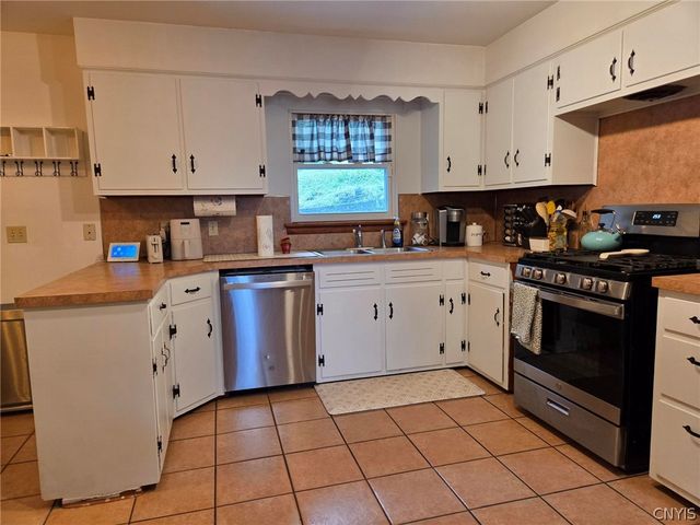 111 SEVENTH Street, Geddes, NY 13209