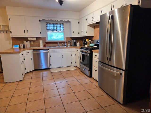 111 SEVENTH Street, Geddes, NY 13209