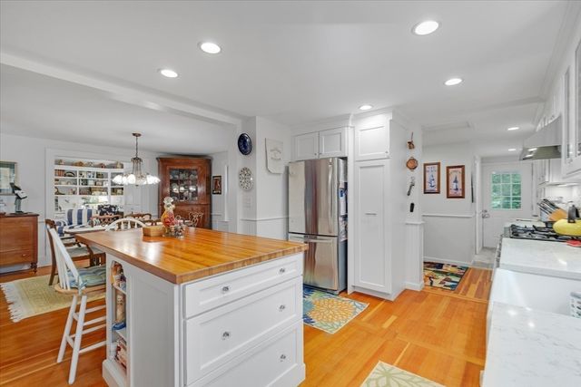 152 Namequoit, Orleans, MA 02642