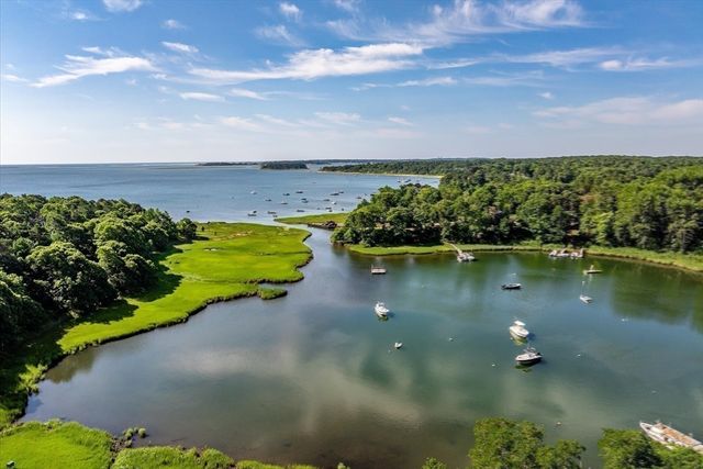 152 Namequoit, Orleans, MA 02642