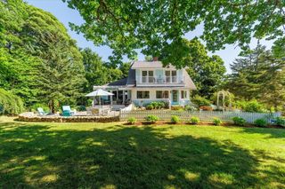 152 Namequoit, Orleans, MA 02642