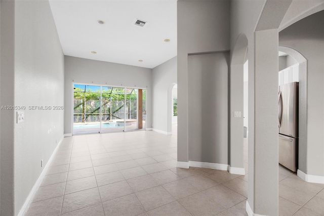 10635 NW 61st Ct, Parkland, FL 33076