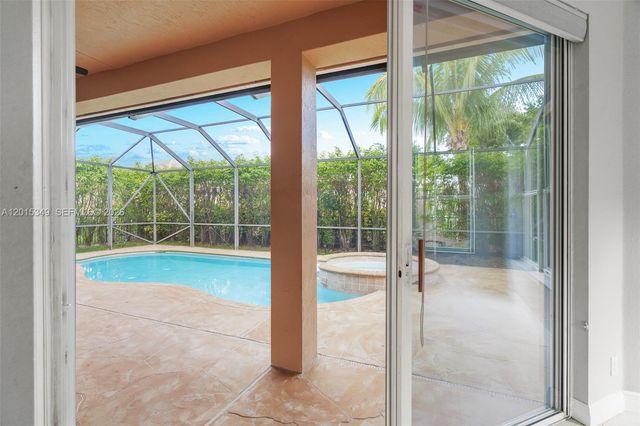 10635 NW 61st Ct, Parkland, FL 33076