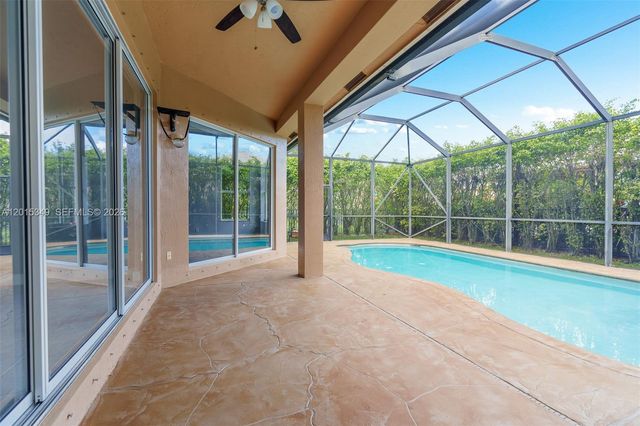 10635 NW 61st Ct, Parkland, FL 33076