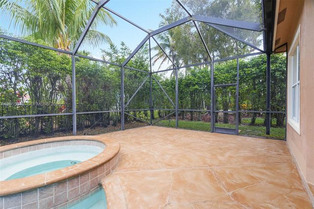 10635 NW 61st Ct, Parkland, FL 33076