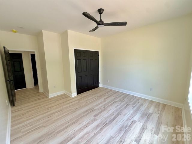 1204 Spring Time Court SW, Lenoir, NC 28645