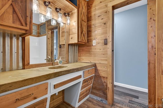 4100 Wayside Drive, Bartlesville, OK 74006