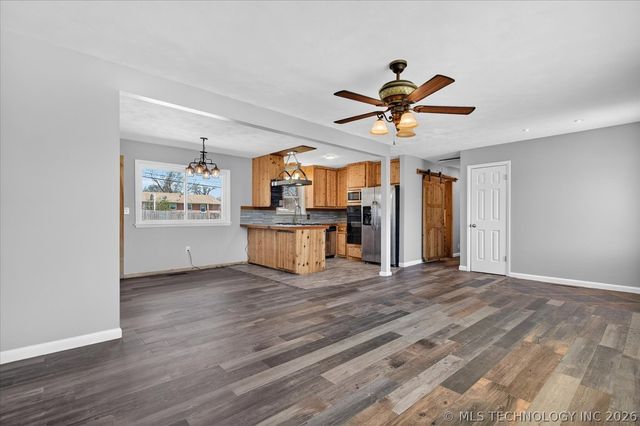 4100 Wayside Drive, Bartlesville, OK 74006