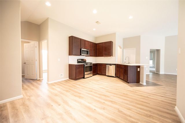 9976 Western Ridge Way, Conroe, TX 77385