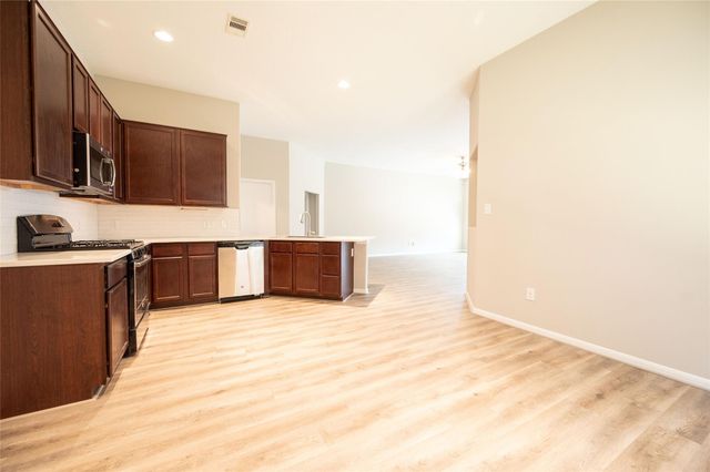 9976 Western Ridge Way, Conroe, TX 77385