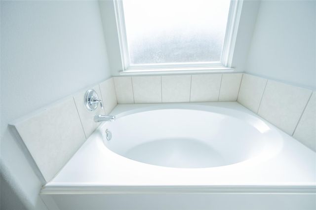 9976 Western Ridge Way, Conroe, TX 77385