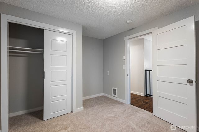 9228 Yakima Avenue, Tacoma, WA 98444