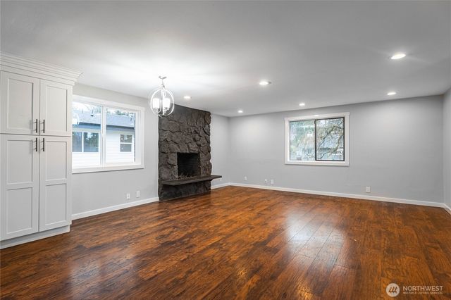 9228 Yakima Avenue, Tacoma, WA 98444