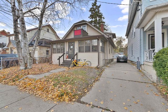 512 S Mills Street, Madison, WI 53715