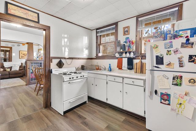 512 S Mills Street, Madison, WI 53715