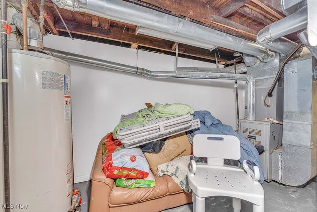 2123 N Taylor Road, Cleveland Heights, OH 44112