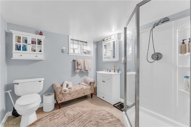 2123 N Taylor Road, Cleveland Heights, OH 44112