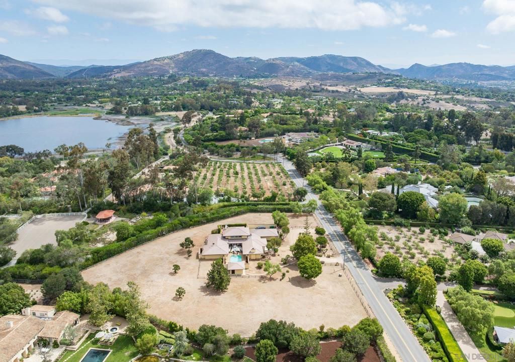 6358 Lago Lindo, Rancho Santa Fe, CA 92067 — exterior