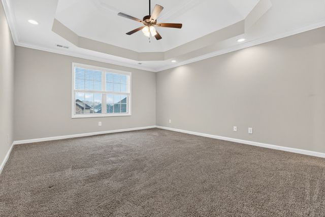 525 Low Country Ct, Clarksville, TN 37042