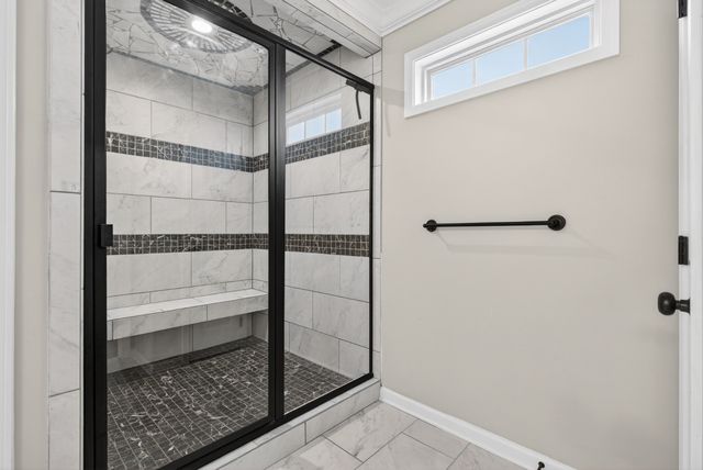 525 Low Country Ct, Clarksville, TN 37042